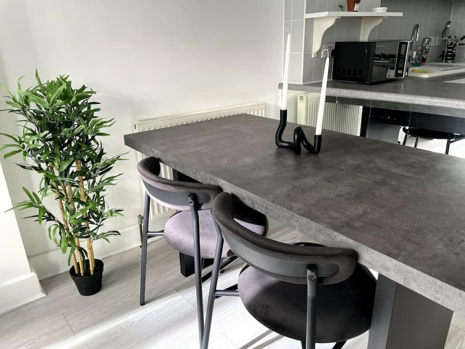 2 Bedroom Central London Apartment Modern And Stylish Eksteriør billede